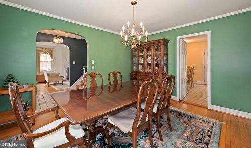 727 Redman Ave, Haddonfield NJ 08033-2743 exterior