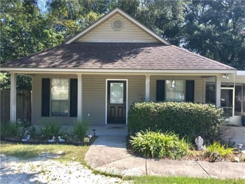 484 2nd St, Ponchatoula, LA 70454-2417