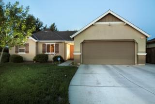 2333 De Sante Ave, Fresno, CA 93725-0922