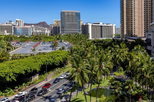 1860 Ala Moana Blvd, Honolulu HI  96815-1602 exterior