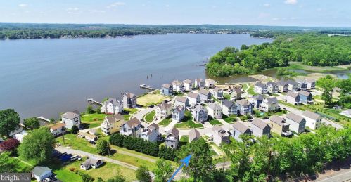 349 Marina Ave, Aberdeen MD  21001-4204 exterior