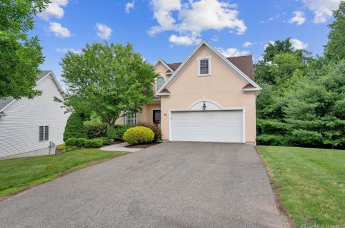 36 Sonoma Ln, Middletown, CT 06457-2077