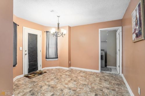 125 Edison Dr, Stockbridge GA  30281-2761 exterior