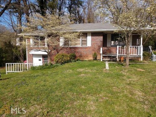 99 Hilltop Ln, Toccoa, GA 30577-6417