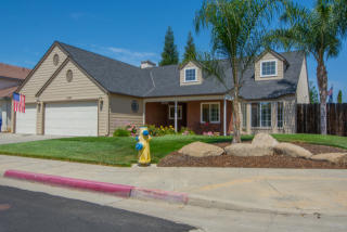 1997 Polson Ave, Clovis, CA 93611-6142