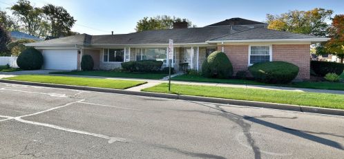 2047 76th Ct, Chicago, IL 60707-3611