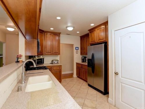 1926 Orange Ave, Anaheim CA  92804-3502 exterior