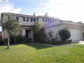 1986 Landreth Ln, Manteca, CA 95336-7048