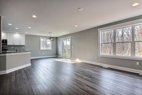 1100 Virginia St, Hobart IN  exterior