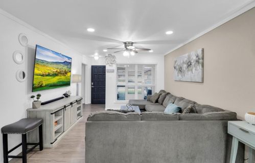 408 Highland Park Dr, Irving TX  75061-6742 exterior