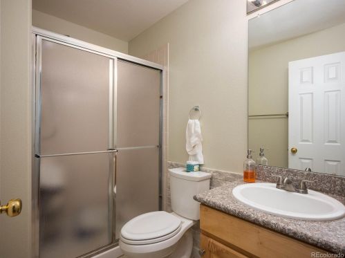 18884 Ida Ave, Denver CO  80015-5119 exterior