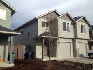 321 42nd St, Springfield OR  97478-5978 exterior
