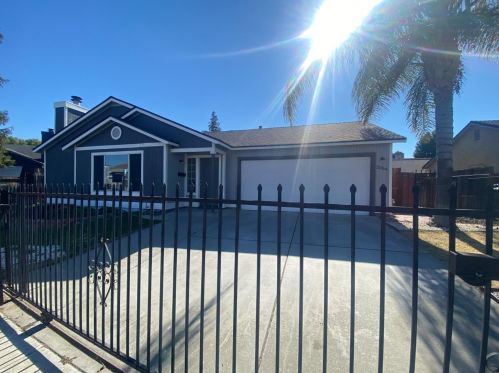 2054 Hyannis Cir, Manteca, CA 95336-9602
