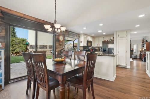 8 Campanero, Irvine CA  92620-1821 exterior