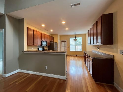 372 Chemistry Cir, Ladson SC  29456-5261 exterior