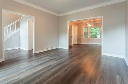 810 Mabry Rd, Atlanta GA  30328-2662 exterior