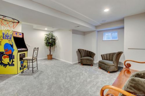 1106 Oakhurst Dr, Westminster CO  80020-1244 exterior