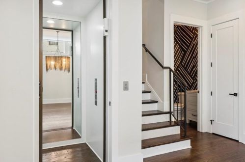 1074 Abington Ct, Atlanta GA  30319 exterior