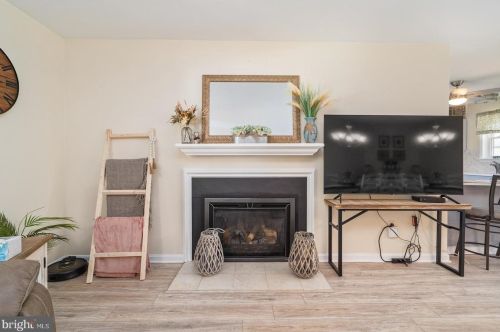 107 Woodlawn Dr, Forest Hill MD  21050-1233 exterior