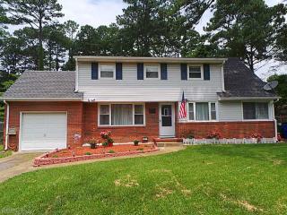 6977 Riddick St, Norfolk, VA 23518-4811