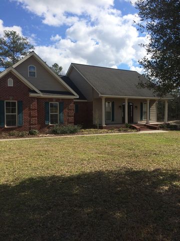 56 Cricket Ln, Seminary, MS 39479-9049