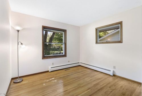 1520 21st Ave, Saint Paul MN  55112-5536 exterior