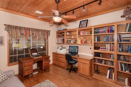 2238 1950, Saint George UT 84790-6237 exterior