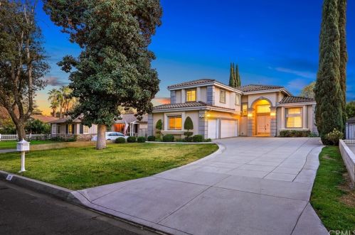 22 Magna Vista Ave, Arcadia, CA 91006-4001