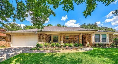 7624 Northfield Dr, Fort Worth TX  76182-7420 exterior