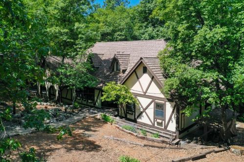 14998 Pammy Way, Grass Valley, CA 95949-6521