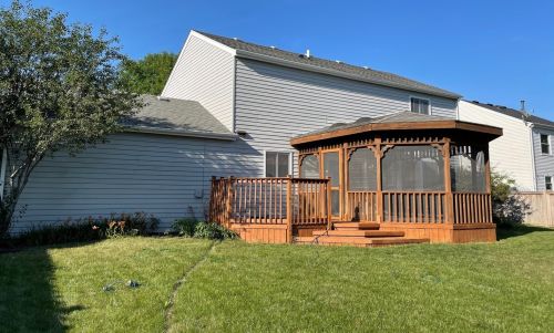 5835 Constitution Ave, Gurnee, IL 60031-6093