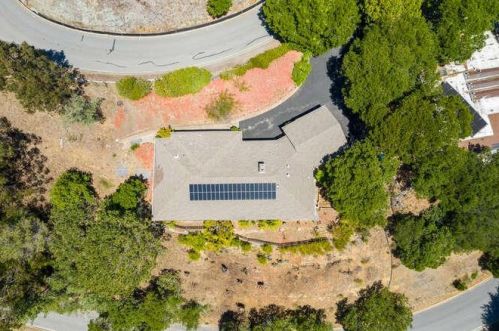 1465 San Raymundo Rd, Burlingame, CA 94010-6658