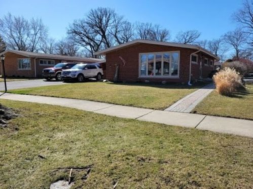 252 Miner St, Bensenville, IL 60106-2609