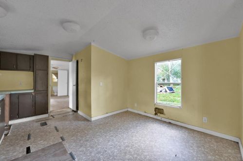 17097 Vly Ln, Conroe TX  77306-8646 exterior