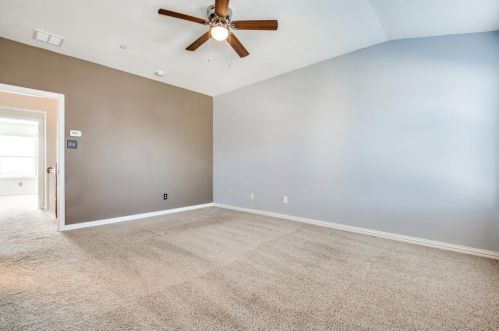 1558 Biltmore Ln, Irving TX  75063-3503 exterior
