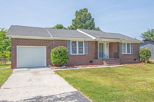 228 Trinity Pl, Ladson, SC 29456-3229