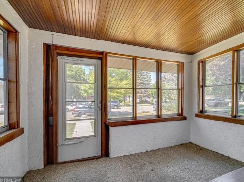 1744 Berkeley Ave, Saint Paul MN  55105-2026 exterior