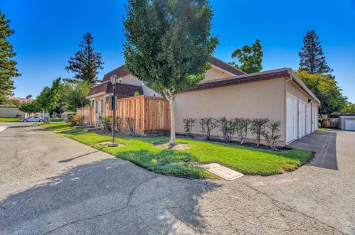 2936 Creekside Dr, San Jose, CA 95132-3500