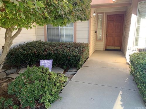 1033 Deerfield Ct, Merced, CA 95340-0688
