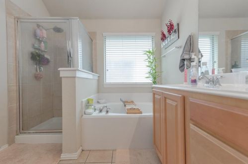 1268 Mountain Air Trl, Fort Worth TX  76131-5445 exterior