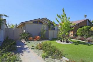 945 Fairchild Ave, Camarillo, CA 93010-4620