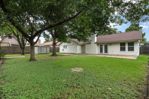 1321 Royster Rd, Fort Worth TX  76134-3701 exterior