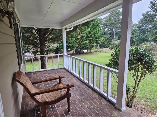 571 Goode Rd, Conyers GA  30094-3224 exterior