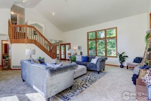 4913 Hinsdale Dr, Fort Collins CO  80526-3931 exterior