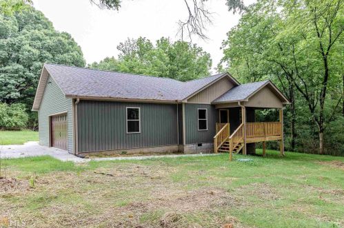 303 Stanfield Rd, Lafayette, GA 30728-2158