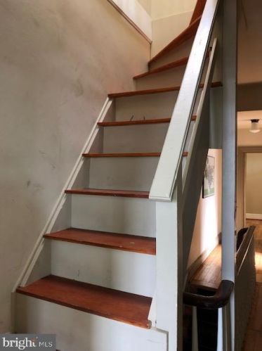 241 Mary St, Lancaster PA  17603-3329 exterior