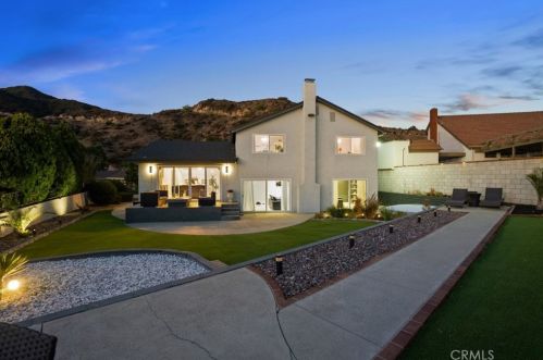 1130 Old Phillips Rd, Glendale CA  91207-1112 exterior