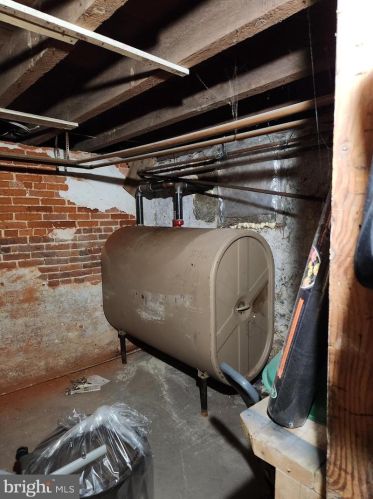 750 Summit Dr, Lancaster PA  17601-1152 exterior