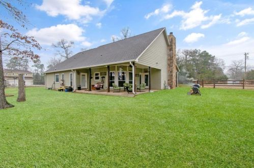 12454 Willis Waukegan Rd, Conroe TX  77303-4415 exterior