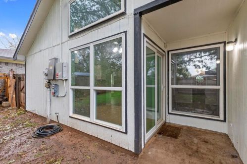 2521 Whitehurst Dr, Fort Worth TX  exterior